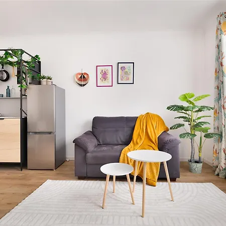Apparemment Cosy Paris Cdg Stade Expo